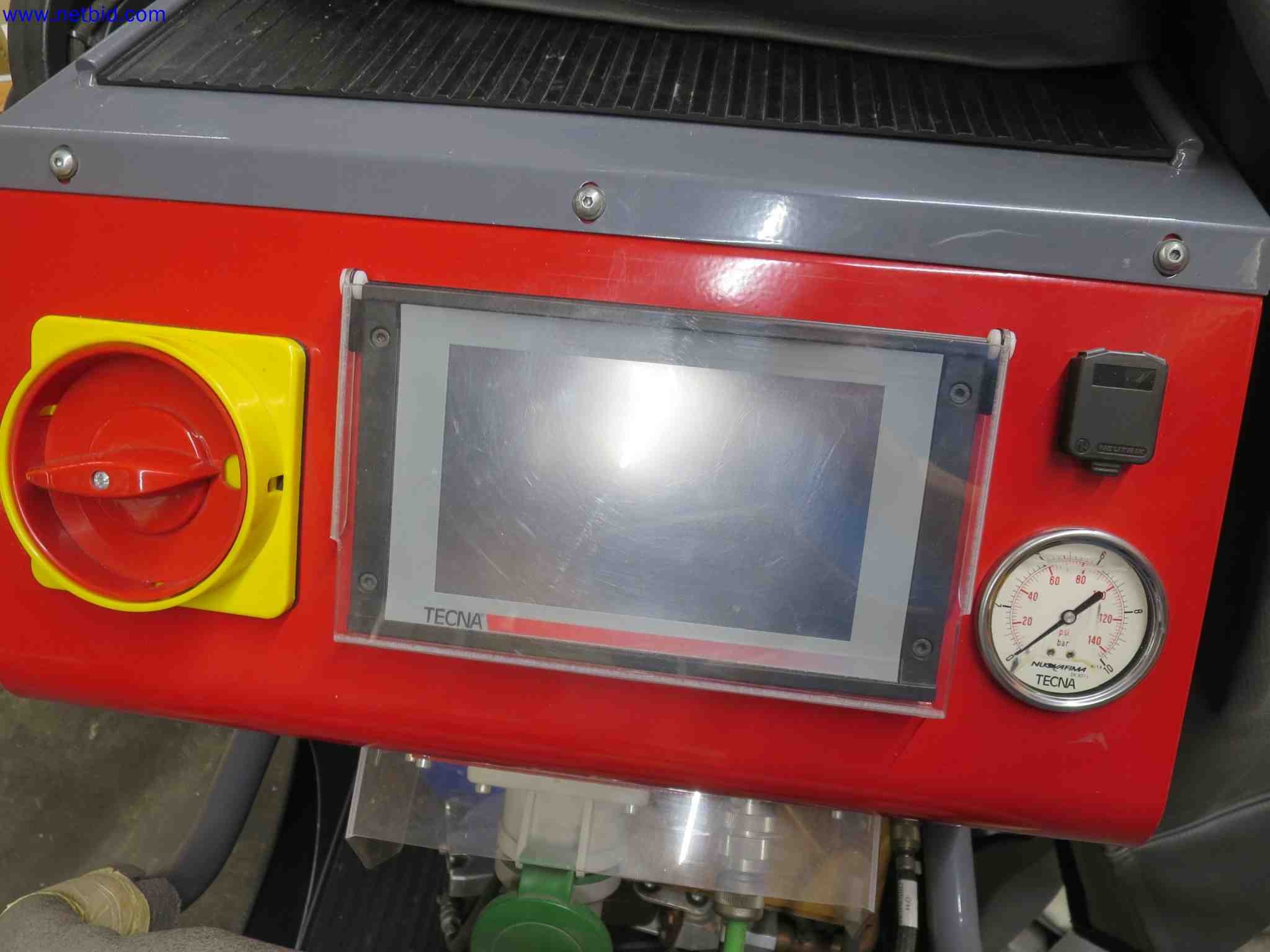 Machines CNC bien entretenues destinées à la fabrication de pièces métalliques de précision-2