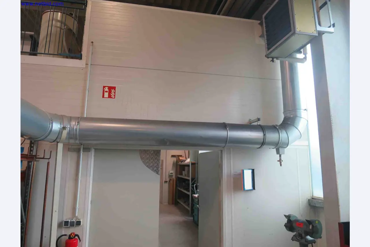 Machines CNC bien entretenues destinées à la fabrication de pièces métalliques de précision-10