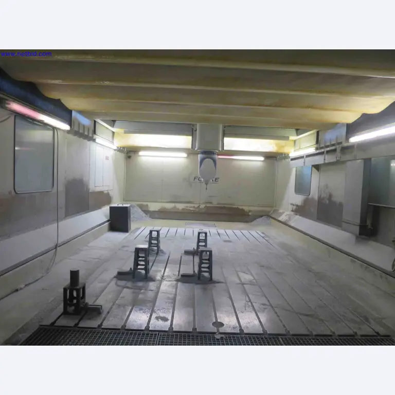 Machines CNC bien entretenues destinées à la fabrication de pièces métalliques de précision-3