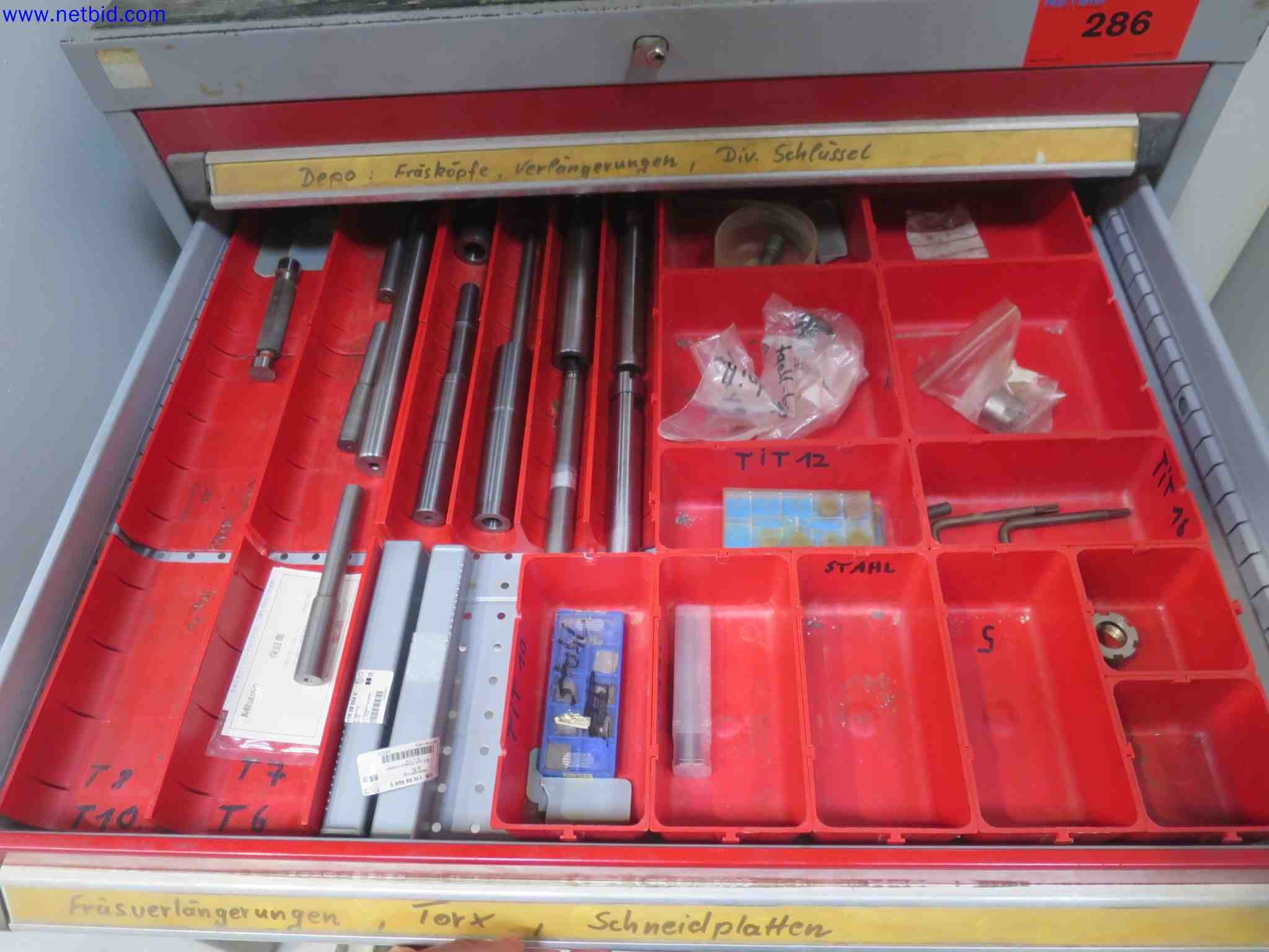 Máquinas CNC en buen estado para la fabricación de componentes metálicos de precisión-3