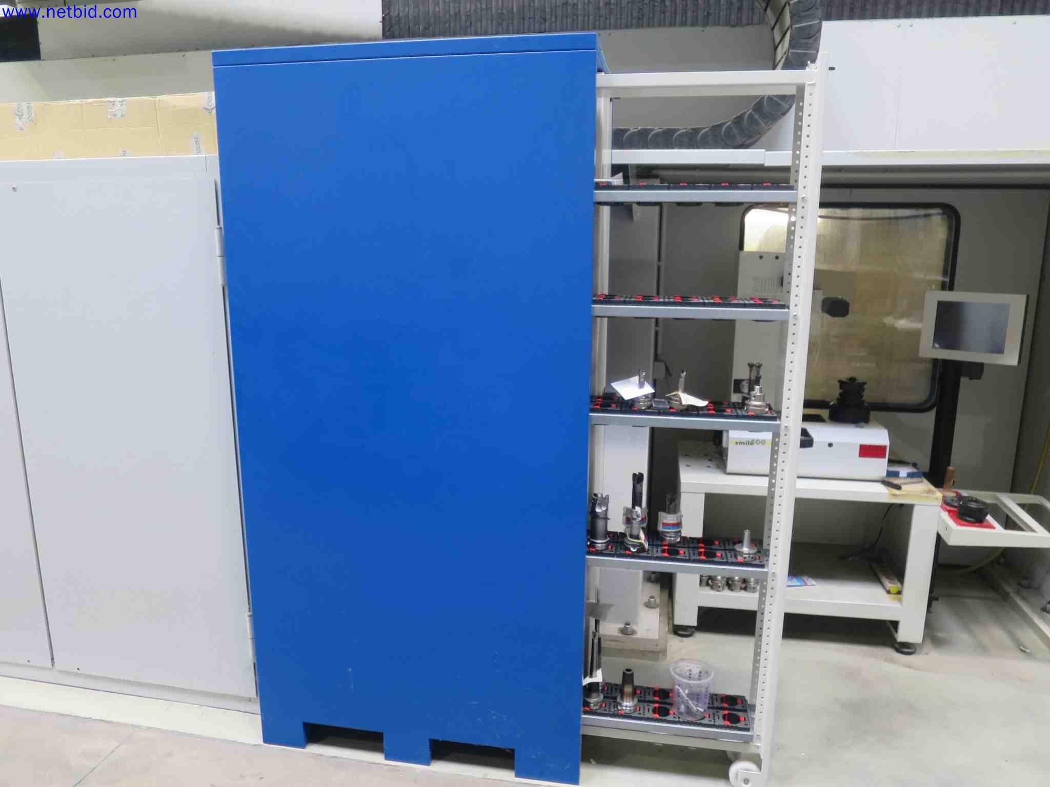 Máquinas CNC en buen estado para la fabricación de componentes metálicos de precisión-3