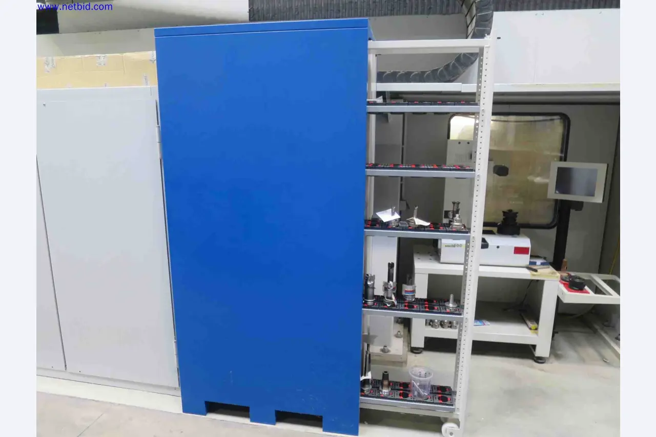 Máquinas CNC en buen estado para la fabricación de componentes metálicos de precisión-3