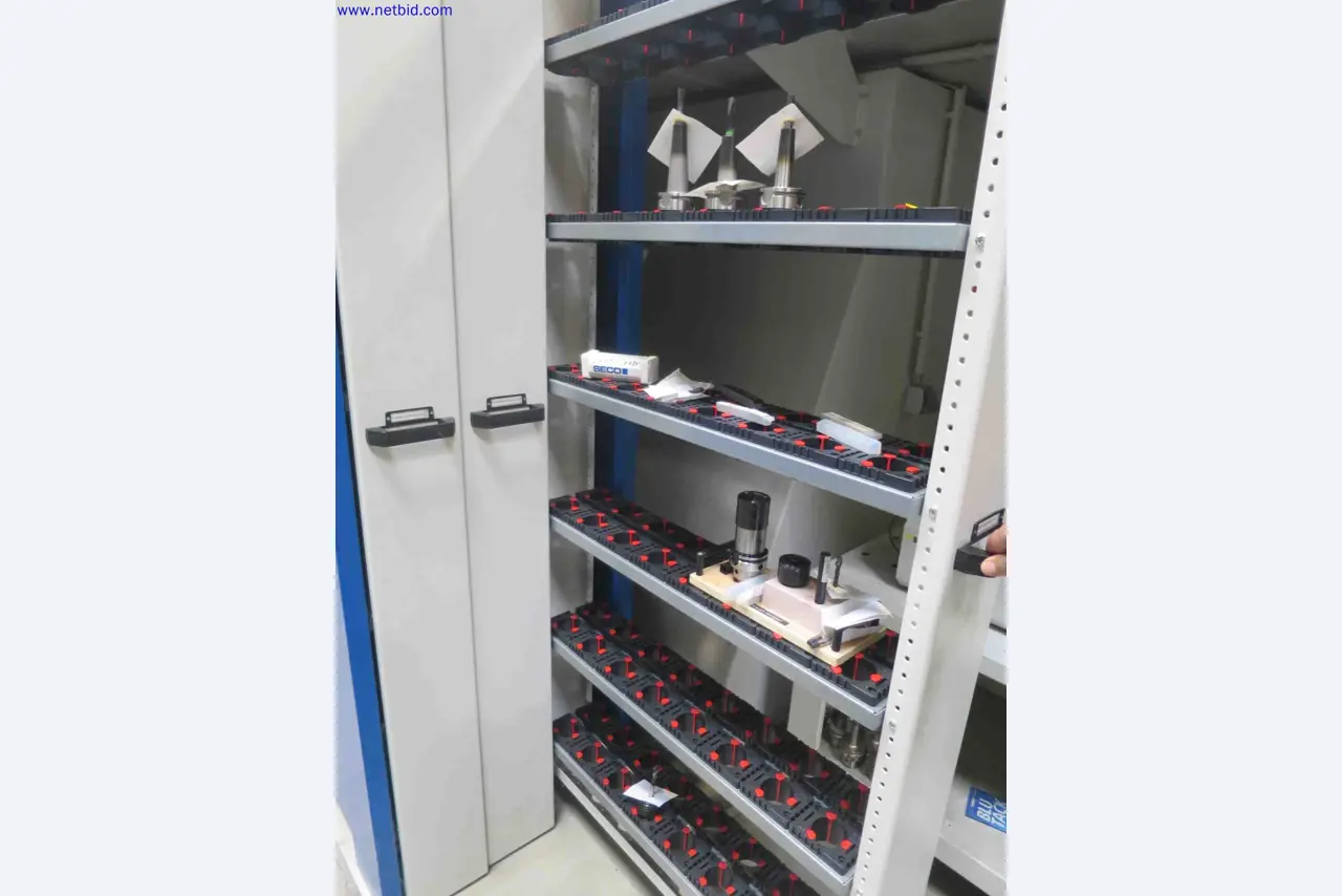 Máquinas CNC en buen estado para la fabricación de componentes metálicos de precisión-5
