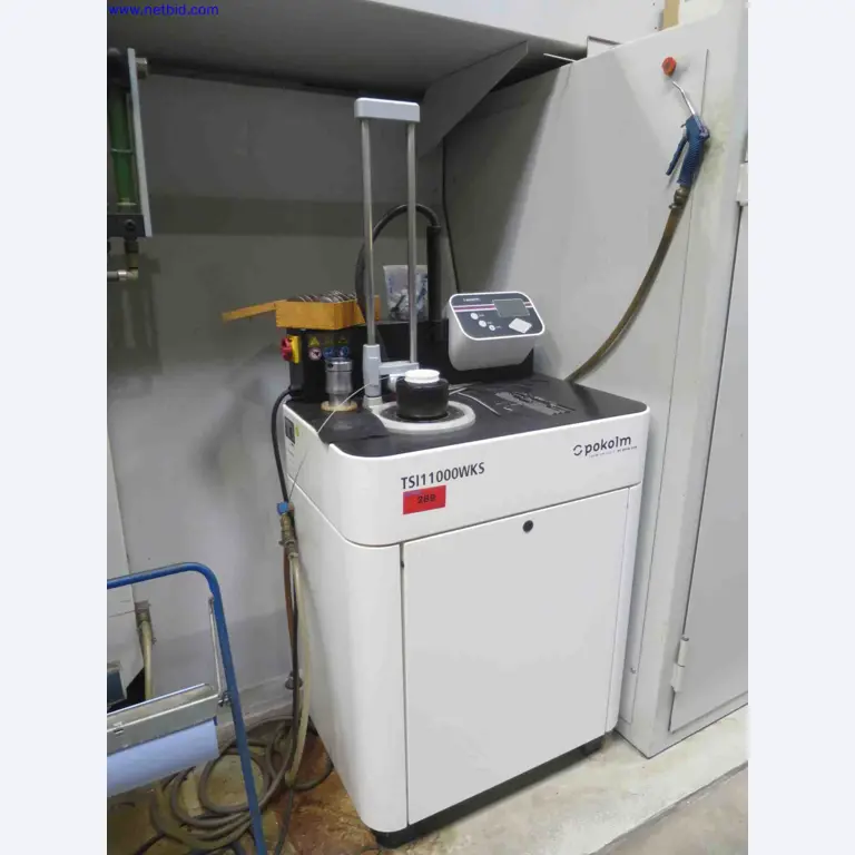 Máquinas CNC en buen estado para la fabricación de componentes metálicos de precisión-1