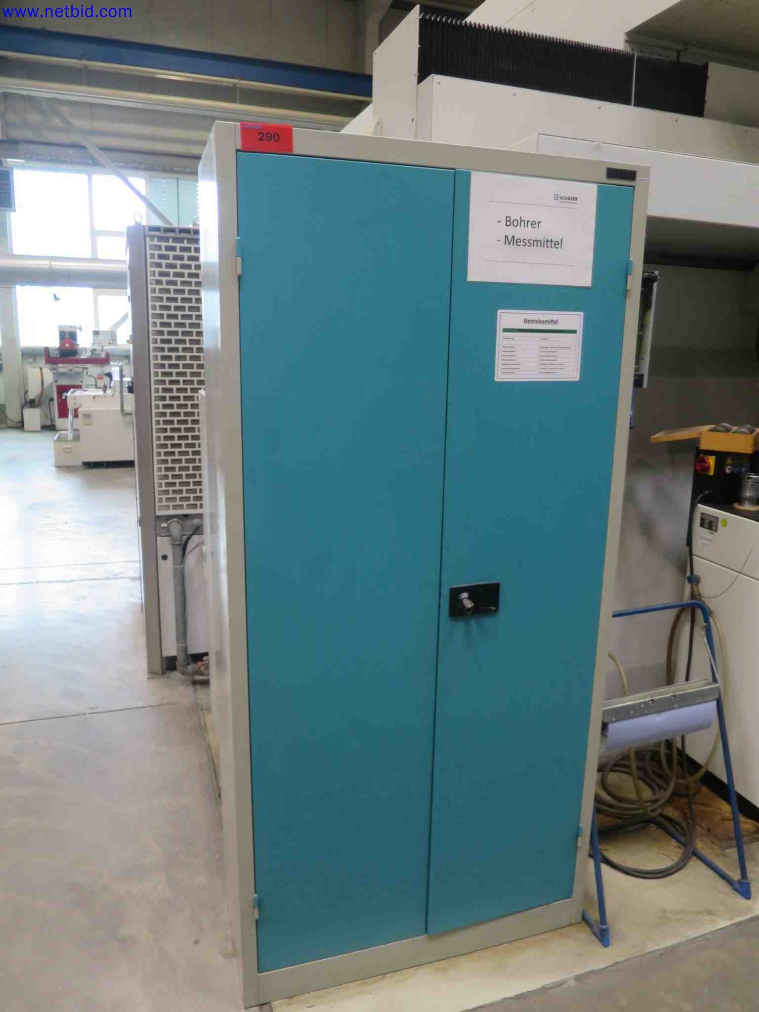Máquinas CNC en buen estado para la fabricación de componentes metálicos de precisión-1