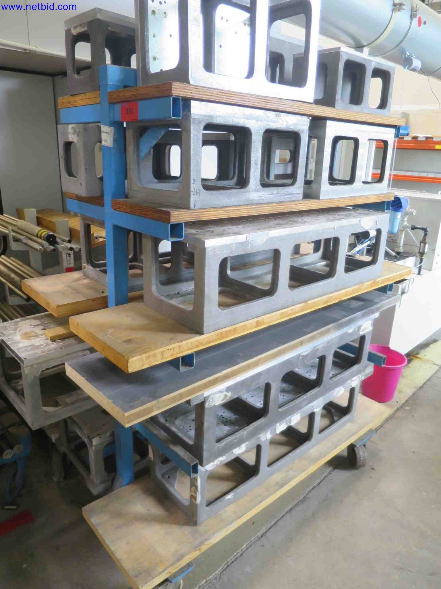 Machines CNC bien entretenues destinées à la fabrication de pièces métalliques de précision-1