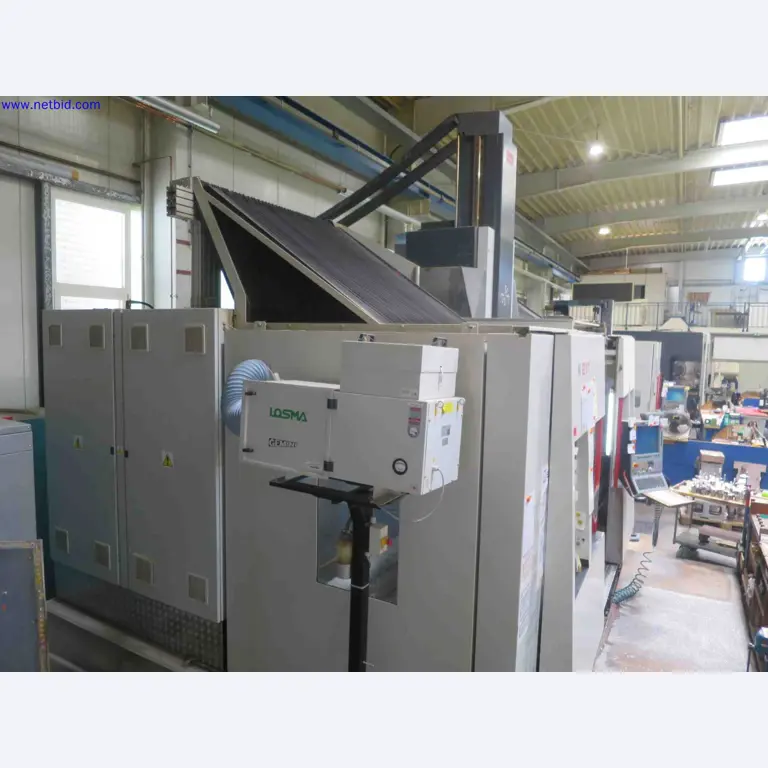 Machines CNC bien entretenues destinées à la fabrication de pièces métalliques de précision-15