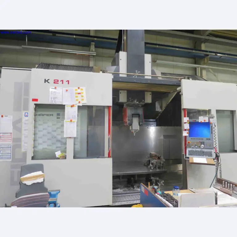 Machines CNC bien entretenues destinées à la fabrication de pièces métalliques de précision-1