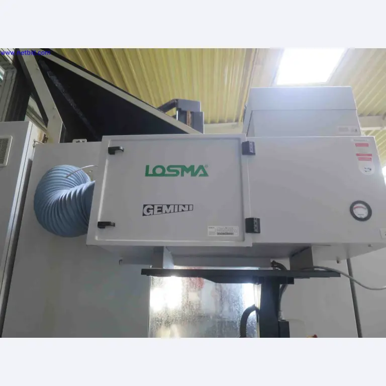 Machines CNC bien entretenues destinées à la fabrication de pièces métalliques de précision-7