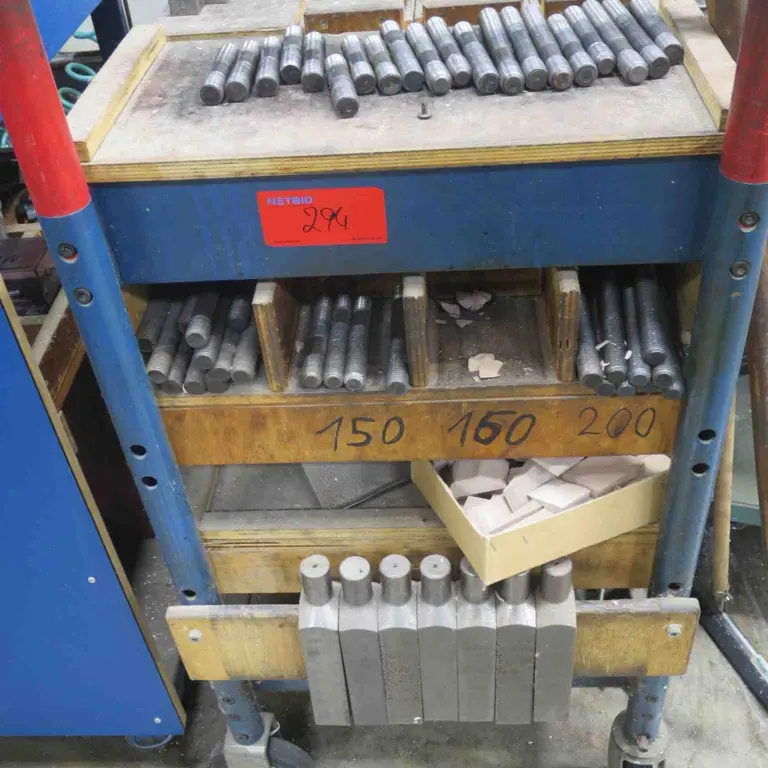 3 Stackable cart