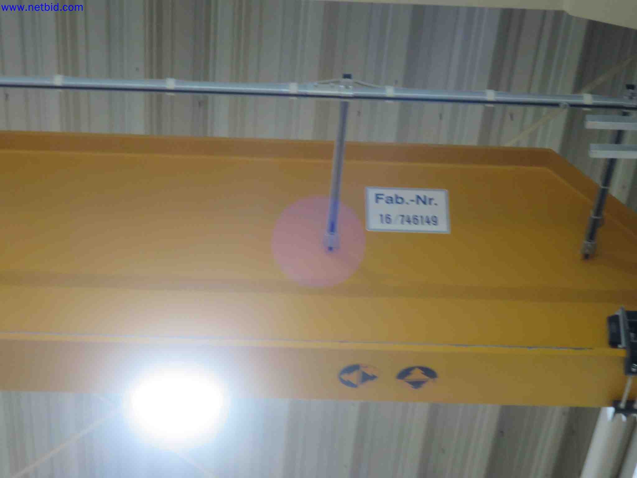 Máquinas CNC en buen estado para la fabricación de componentes metálicos de precisión-3