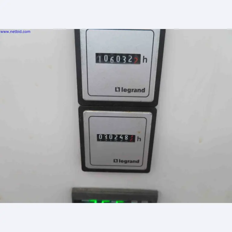 Máquinas CNC en buen estado para la fabricación de componentes metálicos de precisión-9