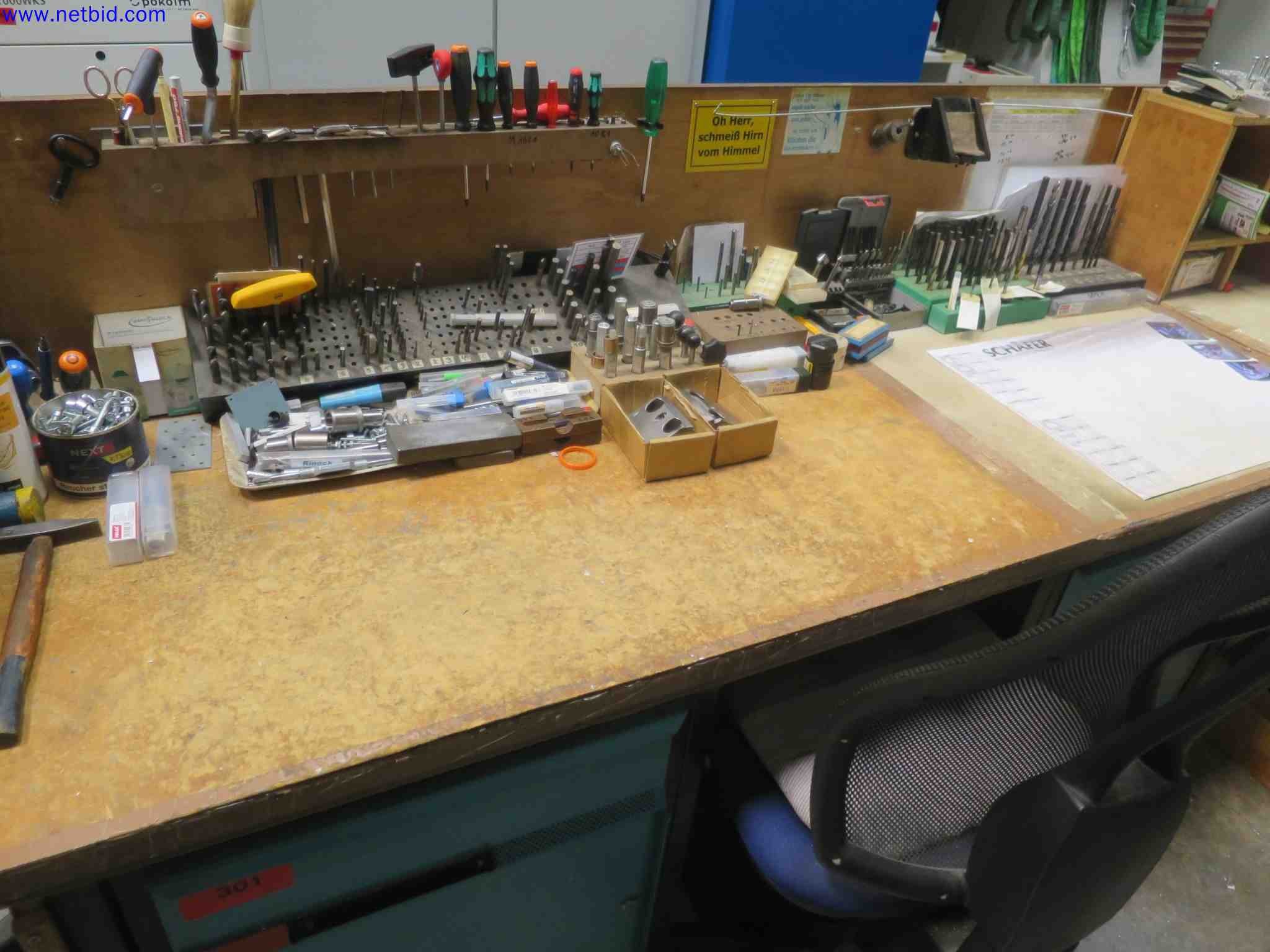 Máquinas CNC en buen estado para la fabricación de componentes metálicos de precisión-2