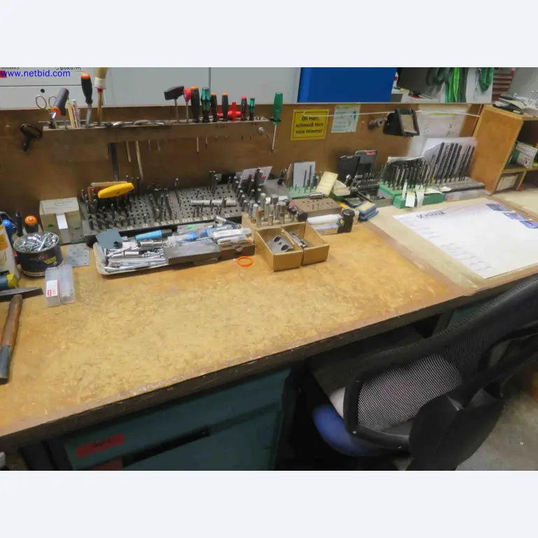 Máquinas CNC en buen estado para la fabricación de componentes metálicos de precisión-2