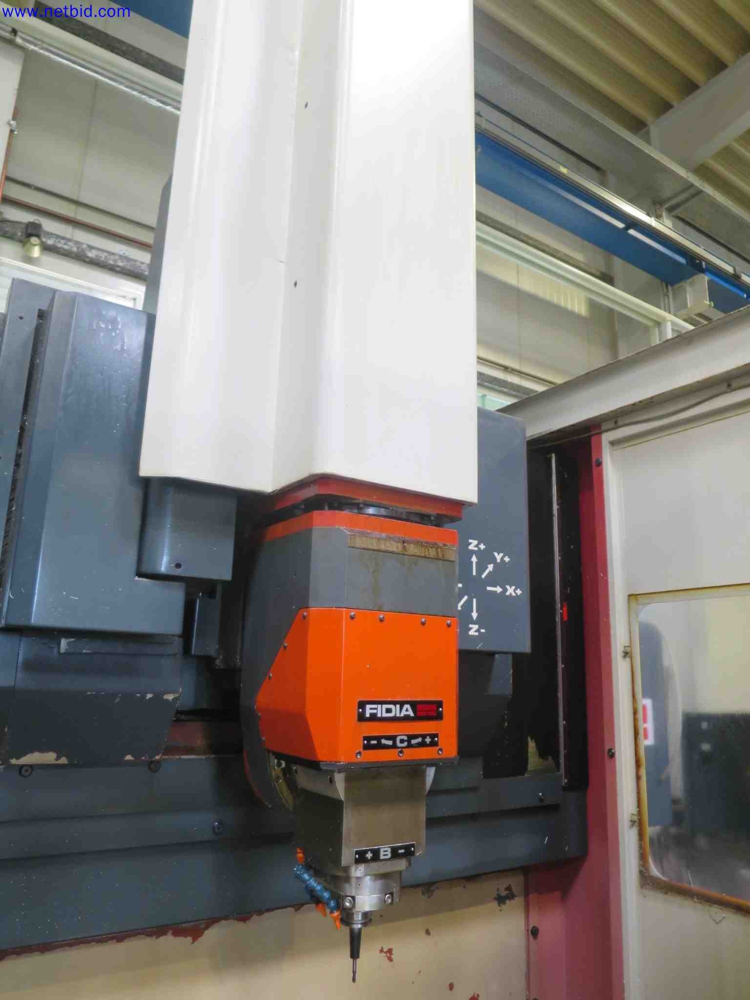 Máquinas CNC en buen estado para la fabricación de componentes metálicos de precisión-5