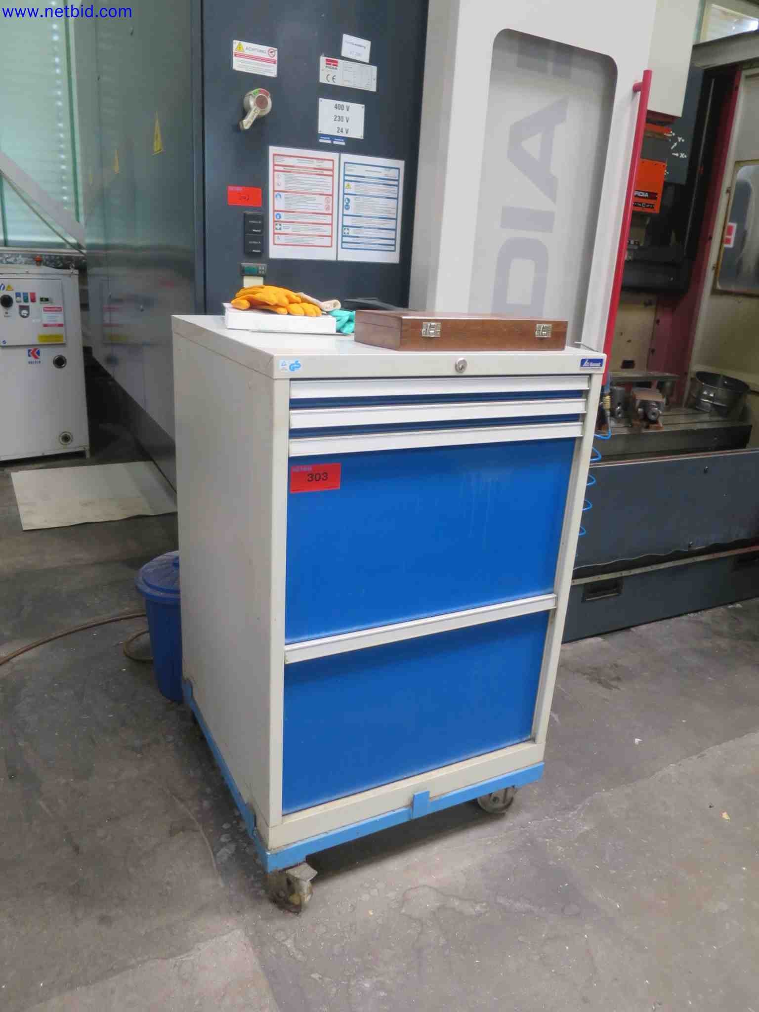 Máquinas CNC en buen estado para la fabricación de componentes metálicos de precisión-1