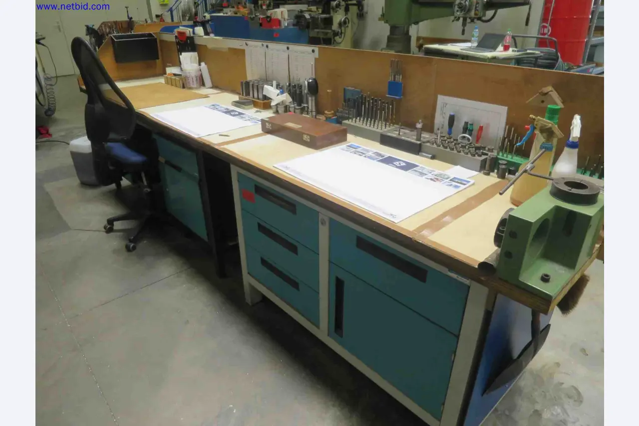 Máquinas CNC en buen estado para la fabricación de componentes metálicos de precisión-2