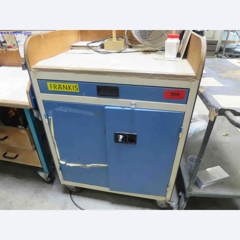 Máquinas CNC en buen estado para la fabricación de componentes metálicos de precisión-2