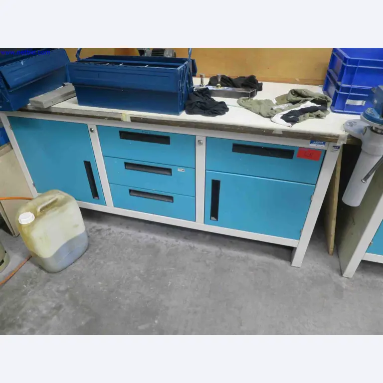 Máquinas CNC en buen estado para la fabricación de componentes metálicos de precisión-5