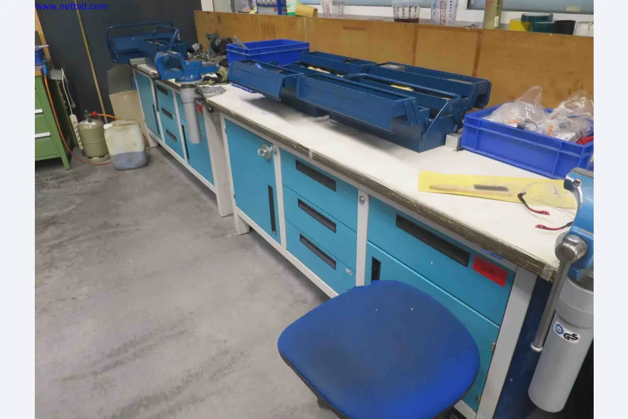 Máquinas CNC en buen estado para la fabricación de componentes metálicos de precisión-7