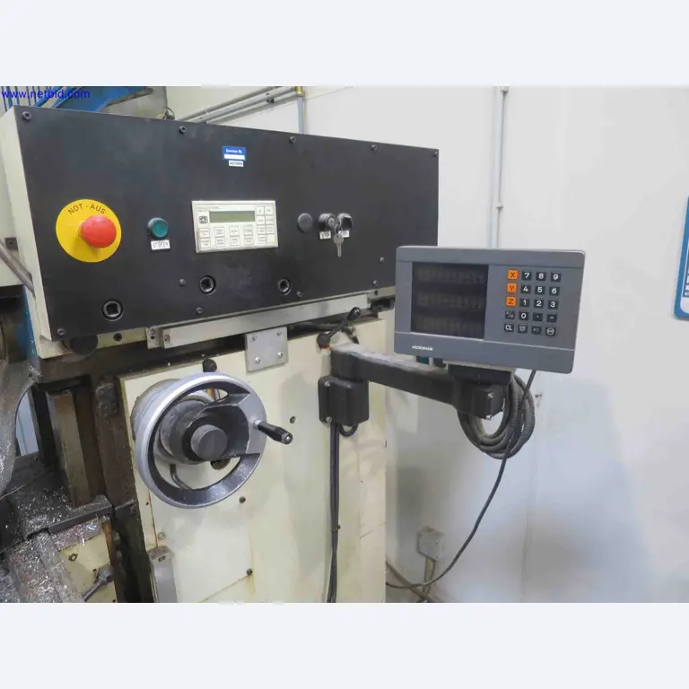 Máquinas CNC en buen estado para la fabricación de componentes metálicos de precisión-3