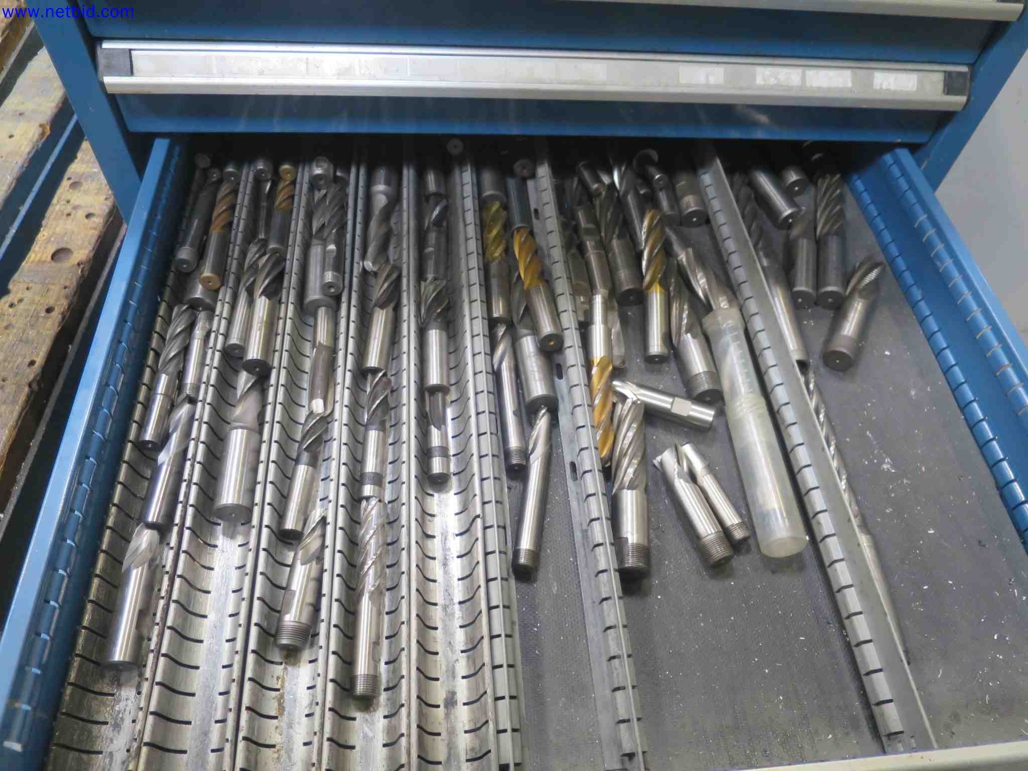 Máquinas CNC en buen estado para la fabricación de componentes metálicos de precisión-2