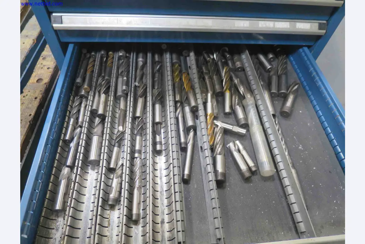 Máquinas CNC en buen estado para la fabricación de componentes metálicos de precisión-2