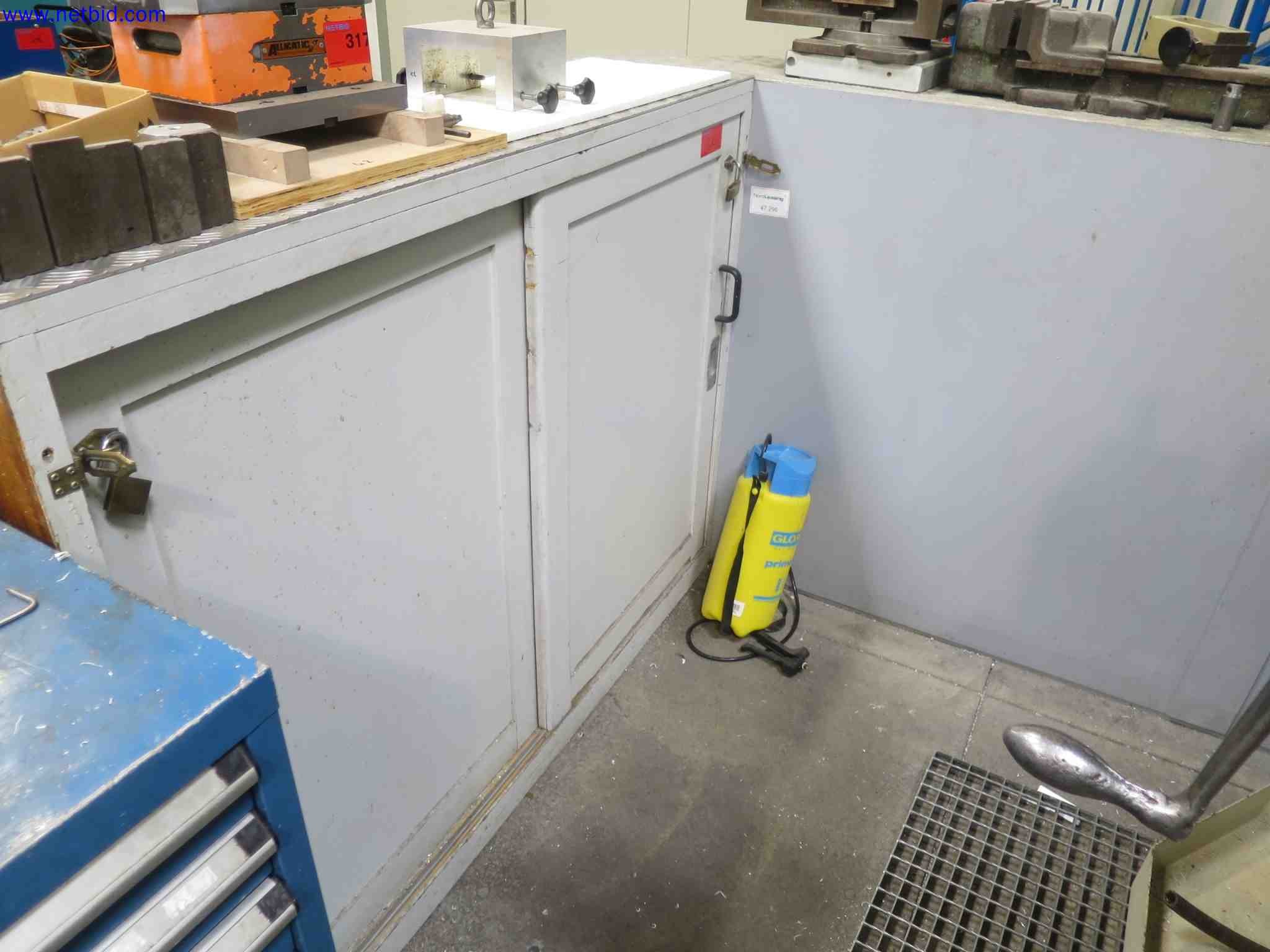Máquinas CNC en buen estado para la fabricación de componentes metálicos de precisión-1