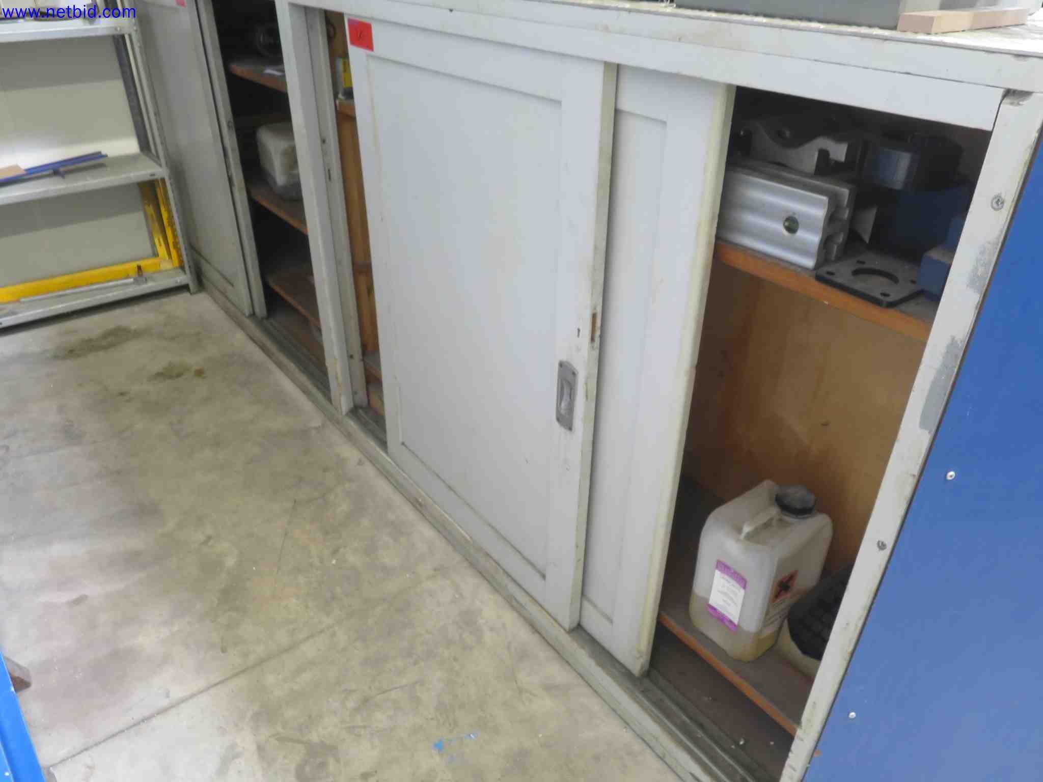 Máquinas CNC en buen estado para la fabricación de componentes metálicos de precisión-3