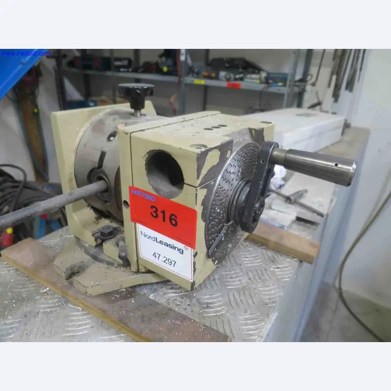 Máquinas CNC en buen estado para la fabricación de componentes metálicos de precisión-1