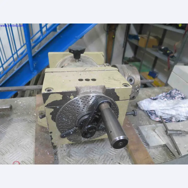 Máquinas CNC en buen estado para la fabricación de componentes metálicos de precisión-2