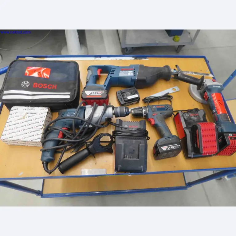 Máquinas CNC en buen estado para la fabricación de componentes metálicos de precisión-1