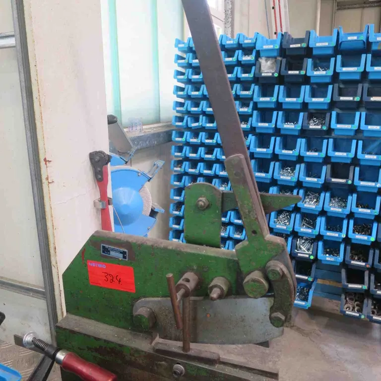 Nůžky na plech s kolenovým mechanismem VEB Leichtmetallgusswerke