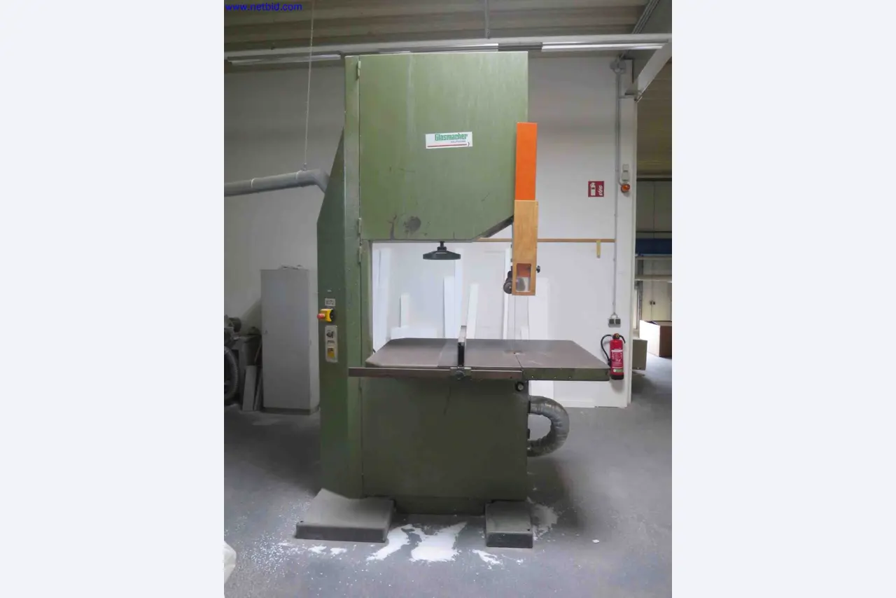 Machines CNC bien entretenues destinées à la fabrication de pièces métalliques de précision-2
