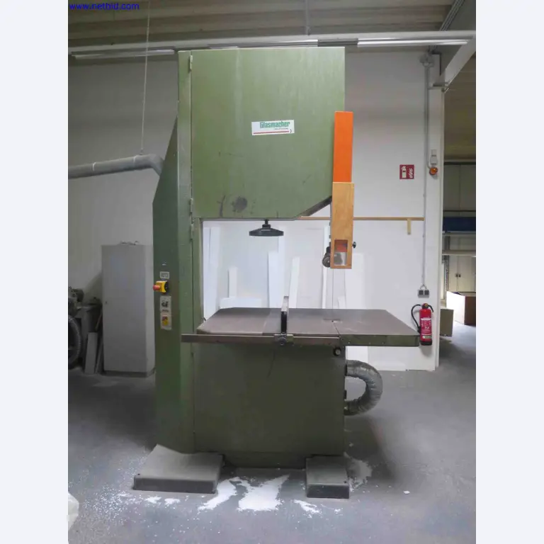 Machines CNC bien entretenues destinées à la fabrication de pièces métalliques de précision-2
