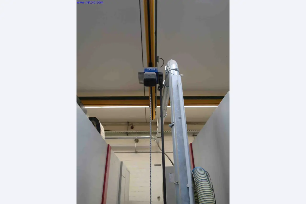 Máquinas CNC en buen estado para la fabricación de componentes metálicos de precisión-3