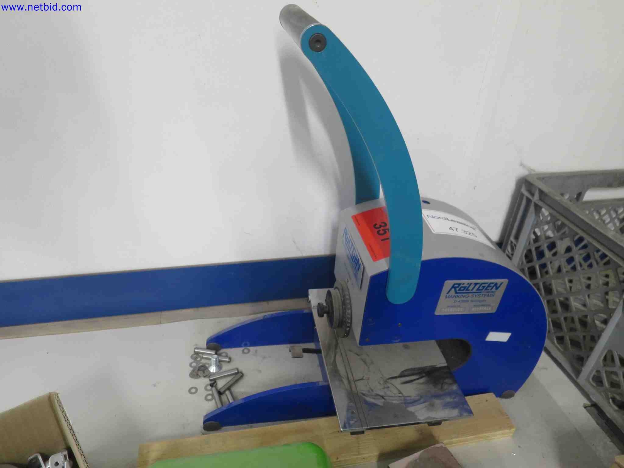 Machines CNC bien entretenues destinées à la fabrication de pièces métalliques de précision-2