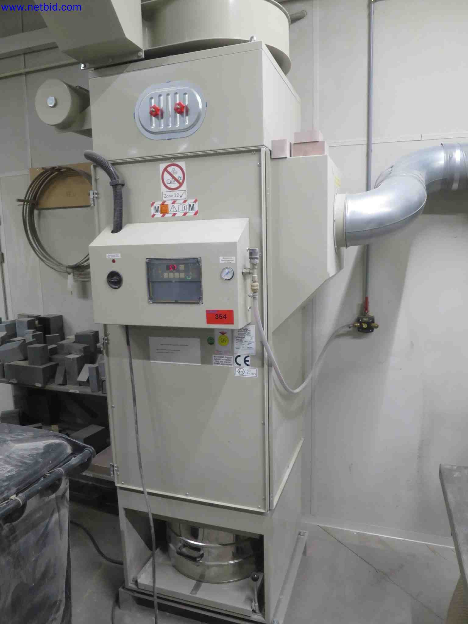 Machines CNC bien entretenues destinées à la fabrication de pièces métalliques de précision-1