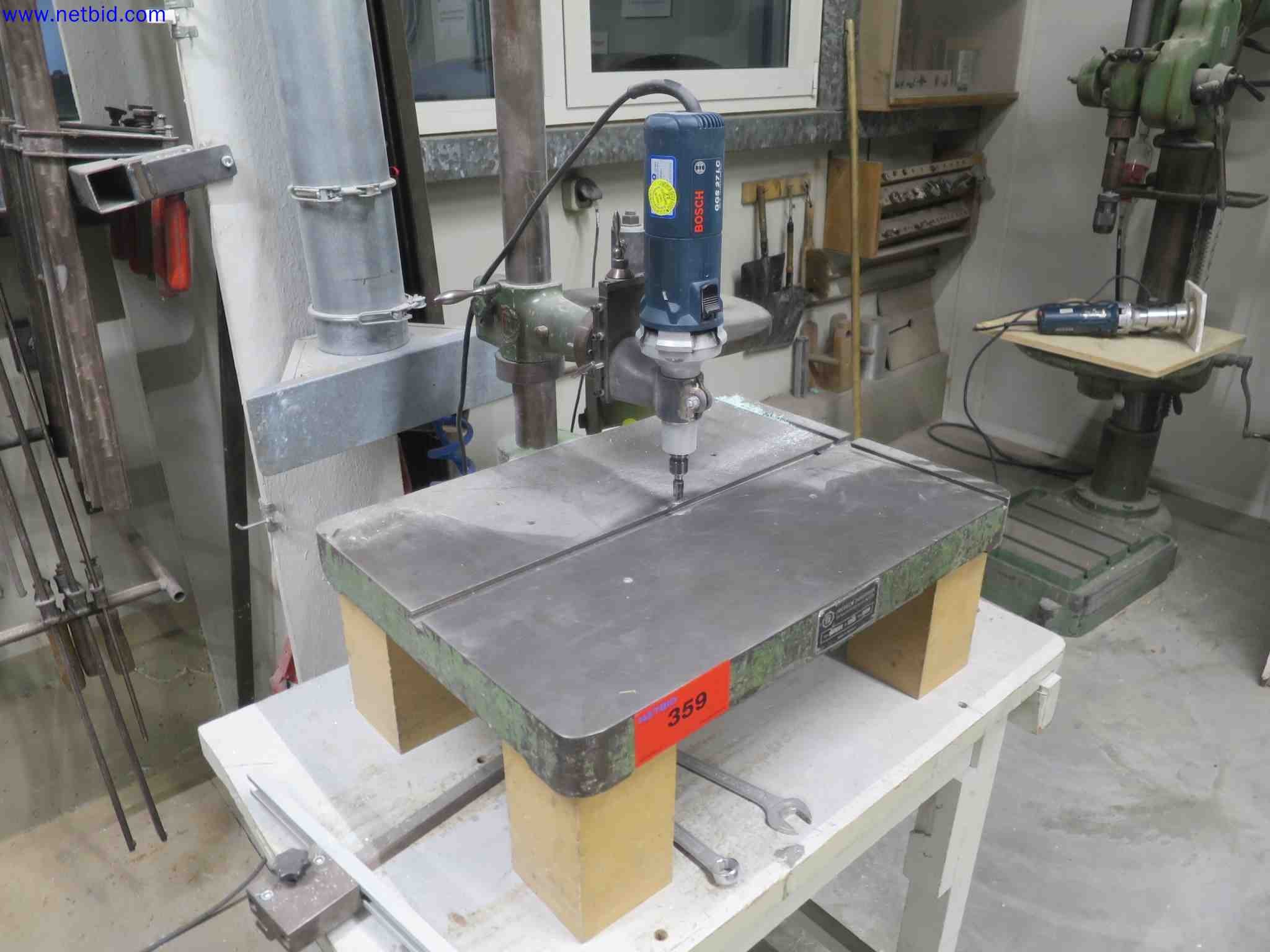 Machines CNC bien entretenues destinées à la fabrication de pièces métalliques de précision-2