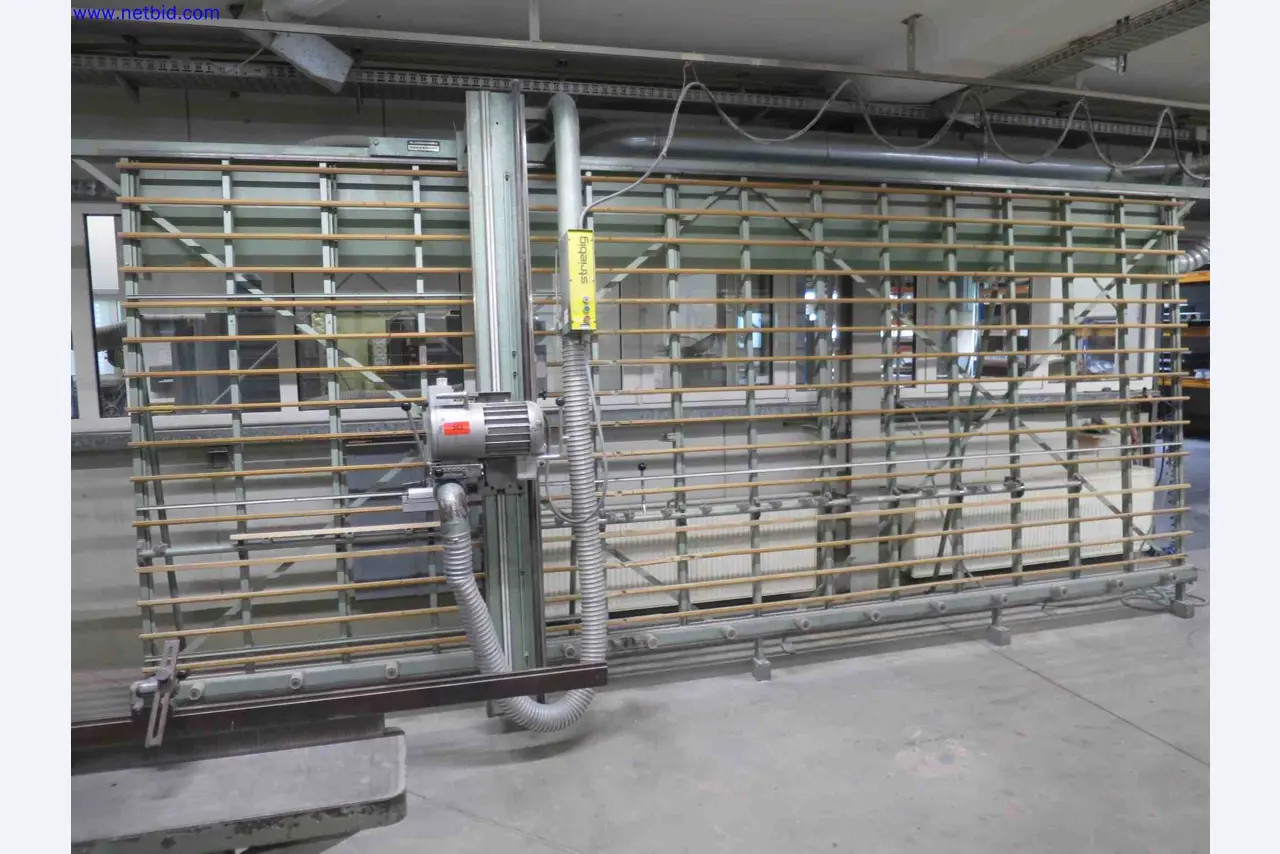 Machines CNC bien entretenues destinées à la fabrication de pièces métalliques de précision-1