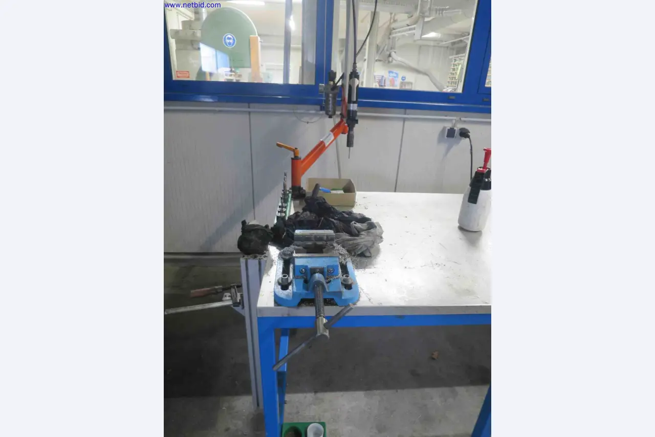 Máquinas CNC en buen estado para la fabricación de componentes metálicos de precisión-2
