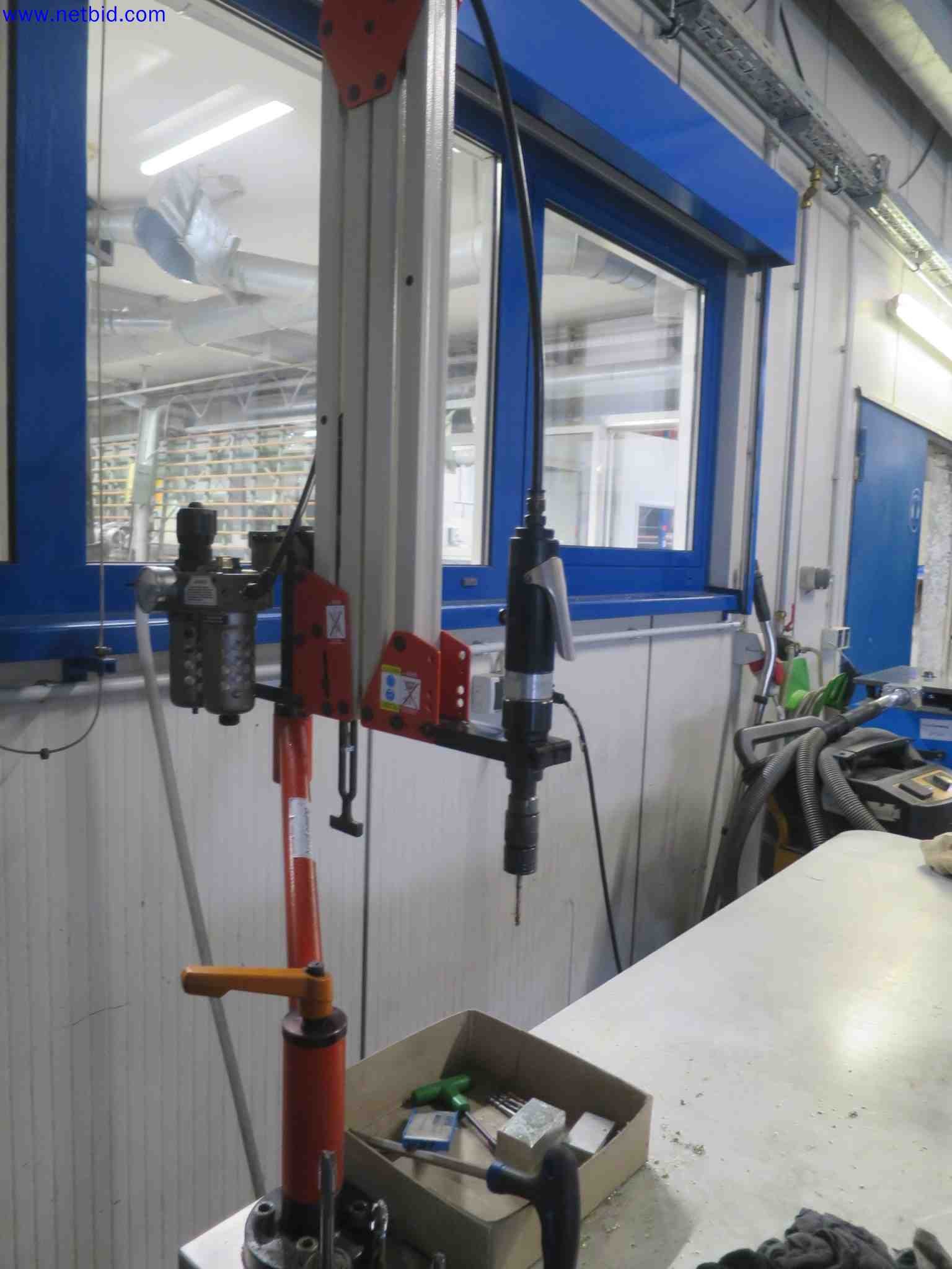 Máquinas CNC en buen estado para la fabricación de componentes metálicos de precisión-3
