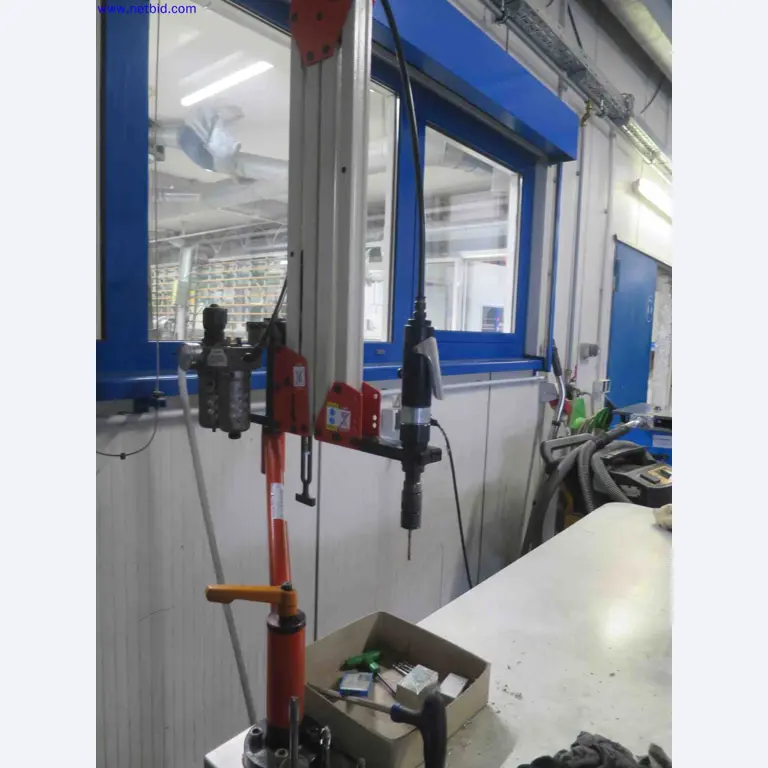Máquinas CNC en buen estado para la fabricación de componentes metálicos de precisión-3