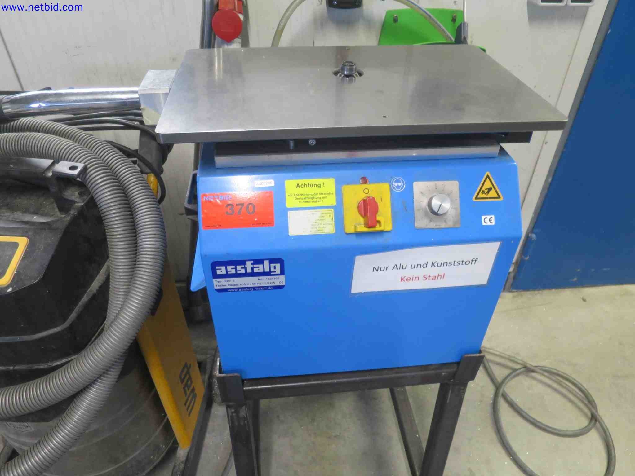 Máquinas CNC en buen estado para la fabricación de componentes metálicos de precisión-1
