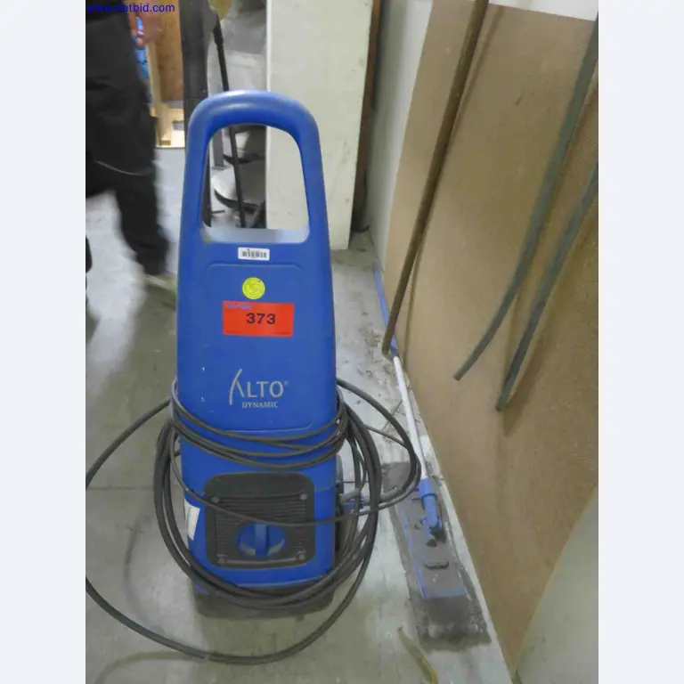 Máquinas CNC en buen estado para la fabricación de componentes metálicos de precisión-1