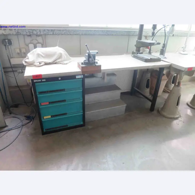 Máquinas CNC en buen estado para la fabricación de componentes metálicos de precisión-1