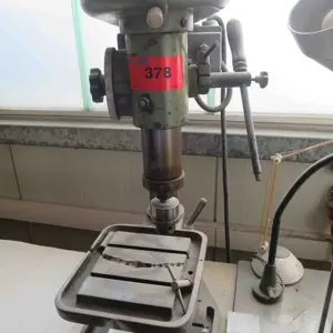 Stolní vrtačka VEB Bohrmaschinenfabrik Saalfeld BT13