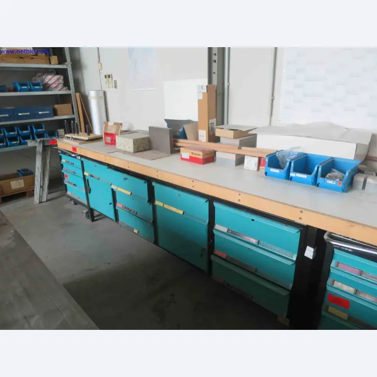 Máquinas CNC en buen estado para la fabricación de componentes metálicos de precisión-1
