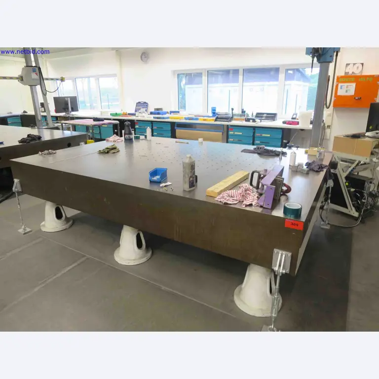 Máquinas CNC en buen estado para la fabricación de componentes metálicos de precisión-1