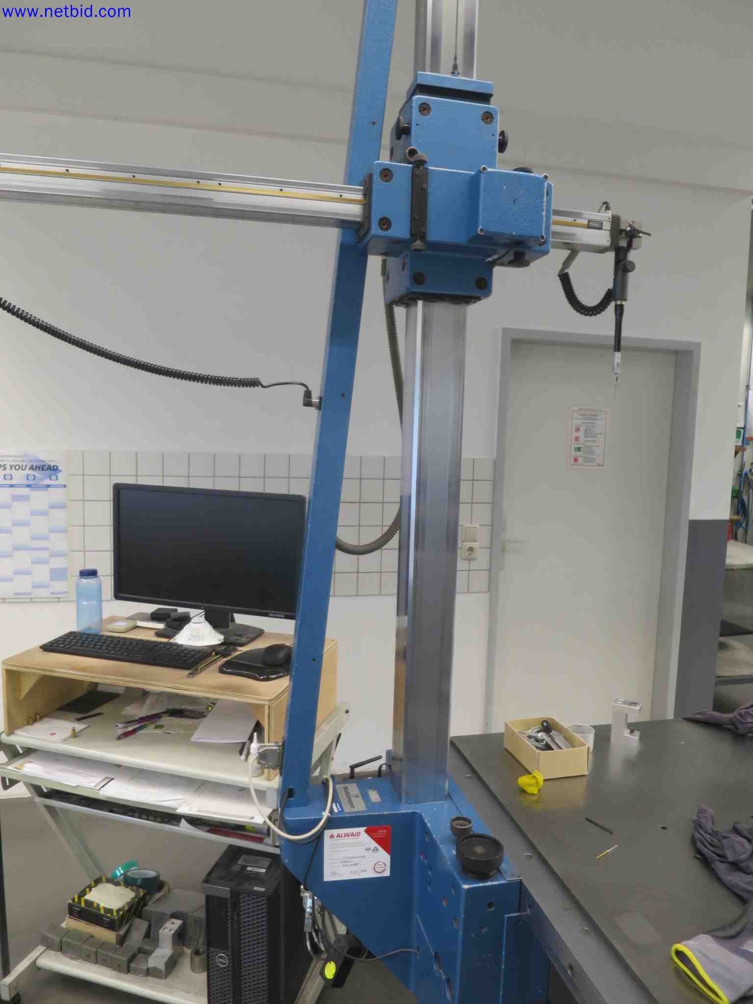 Máquinas CNC en buen estado para la fabricación de componentes metálicos de precisión-3